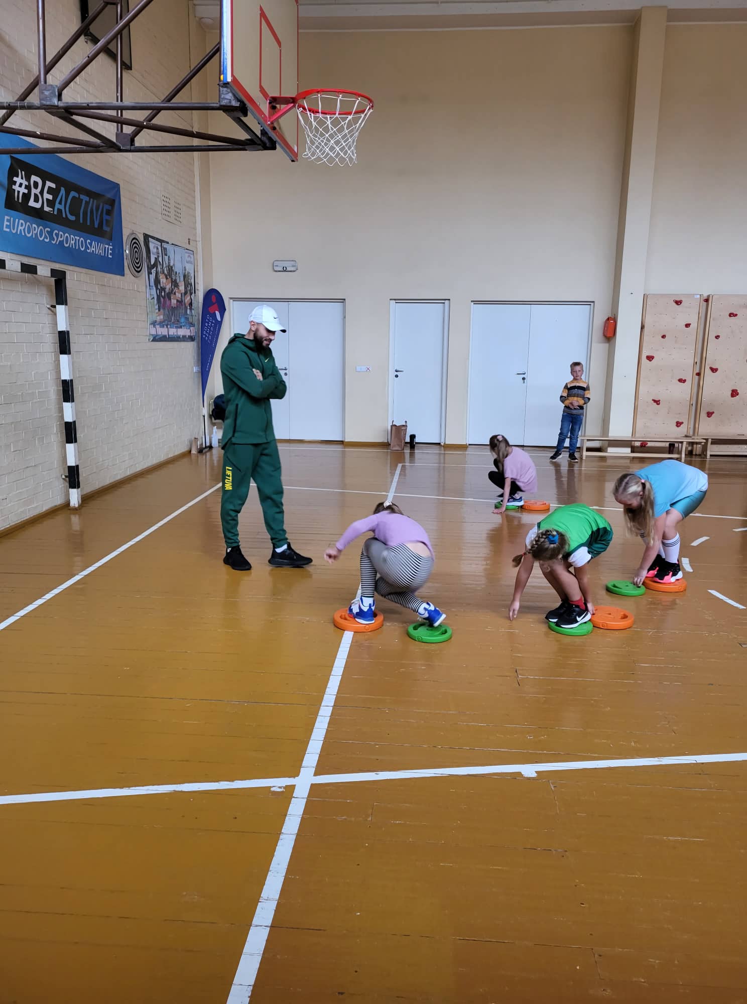 312255755_442245478049219_3943311783782561255_n